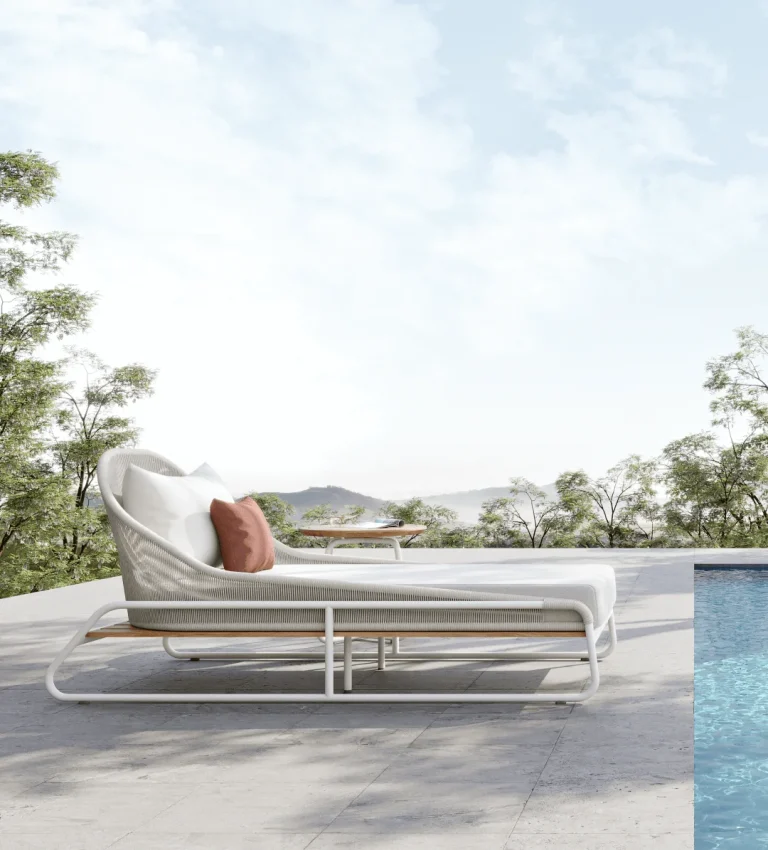 Transat_piscine_gloria_maxxmora_cannes (Büyük) (1)