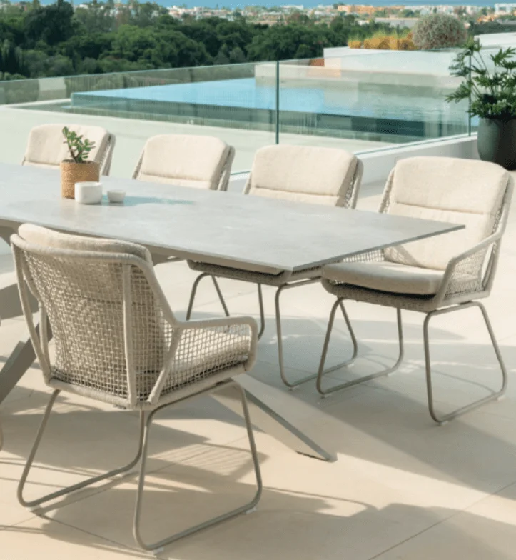 chaise_repas_alden_jati_kebon