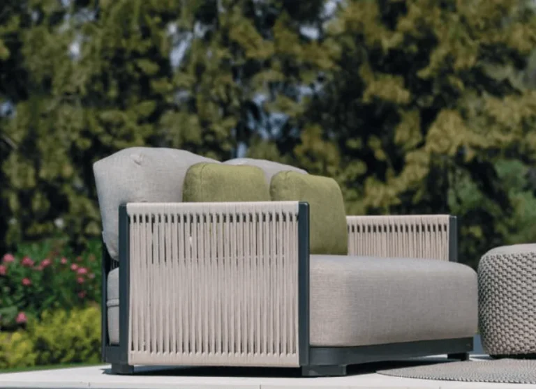 sofa_exterieur_durby_jati_kebon_cannes