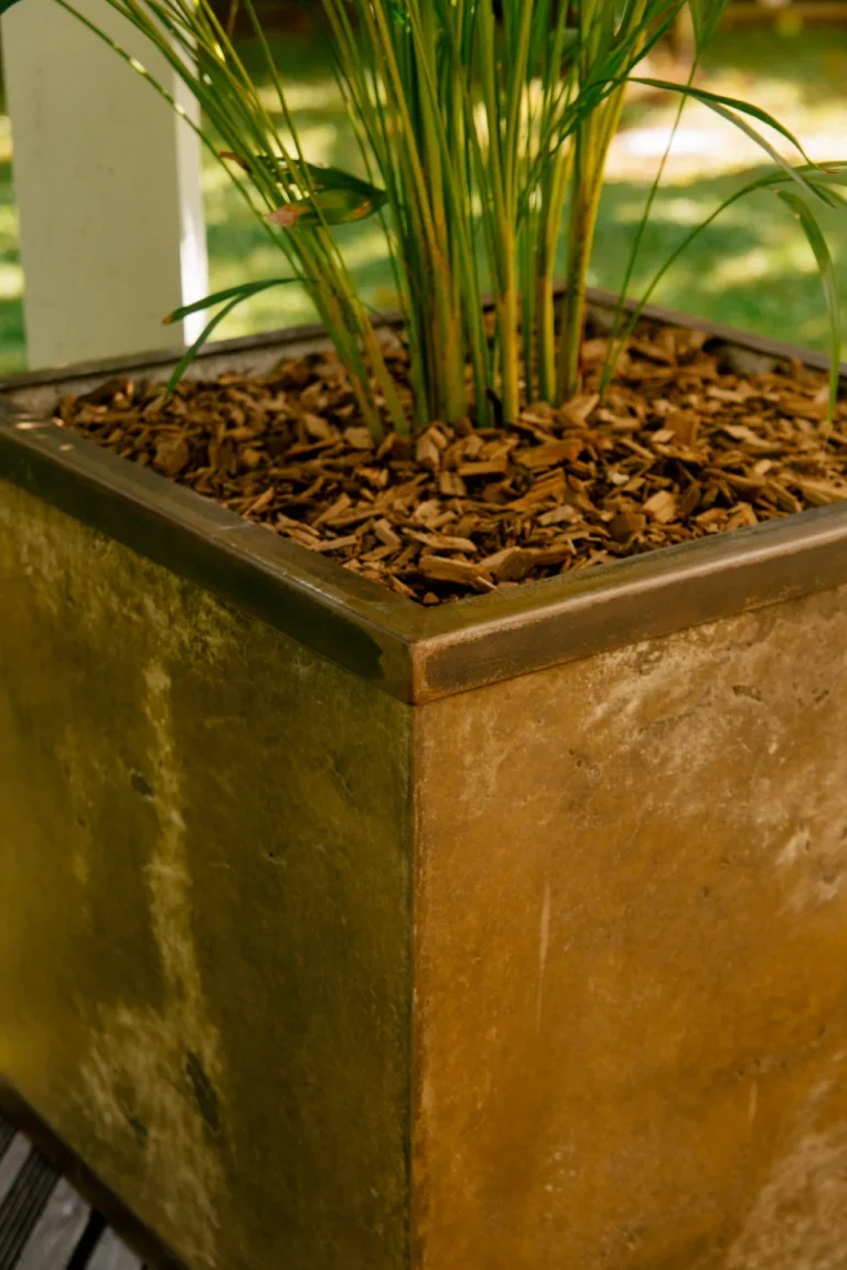 belle_jardiniere_beton_hotel_restaurant_allure_beton