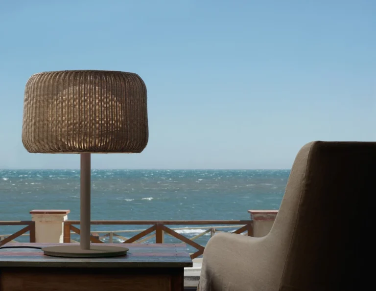 lampe_de_table_fora_bover_luminaire_outdoor