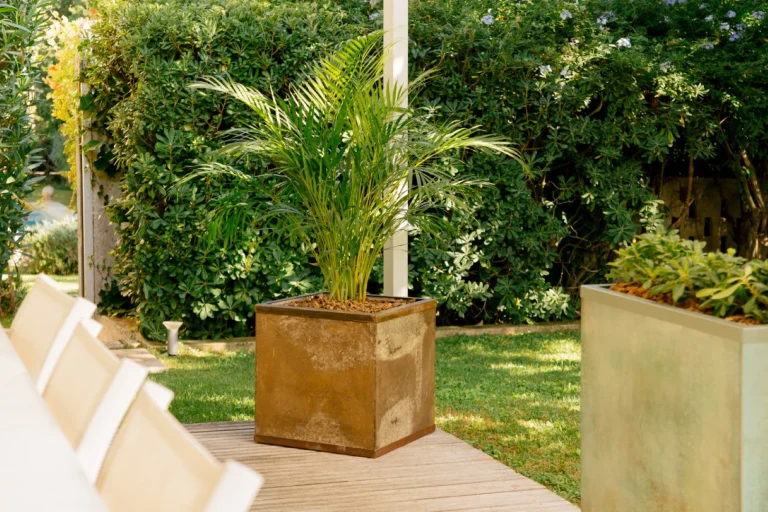pot_jardiniere_beton_carree_allure_beton